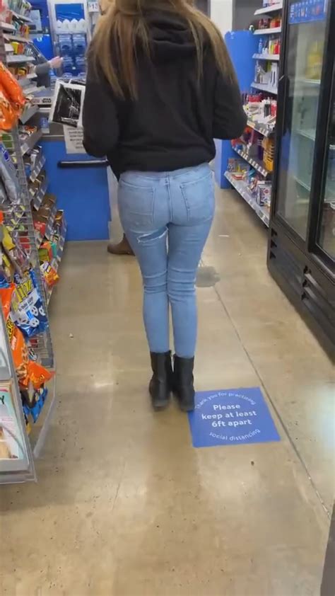 Pissing videos .